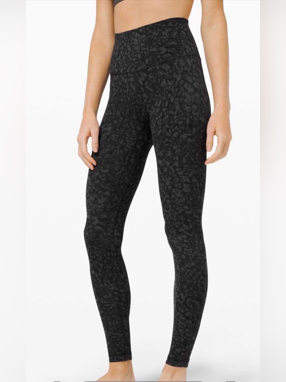 Lululemon Align Pant 28"
Size: 2
Wild Thing Camo Deep Coal Multi